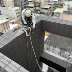 外牆施工到一半下雨怎麼辦？臨場處置與補工說明